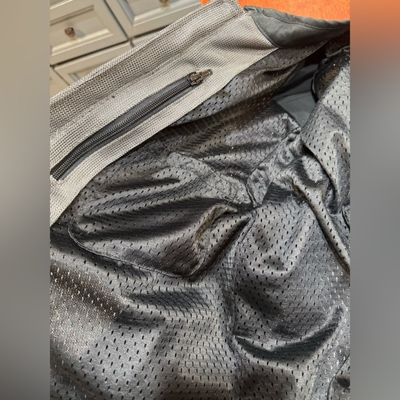 Lightweight Harley Riding Jacket - Picture 5 of 7